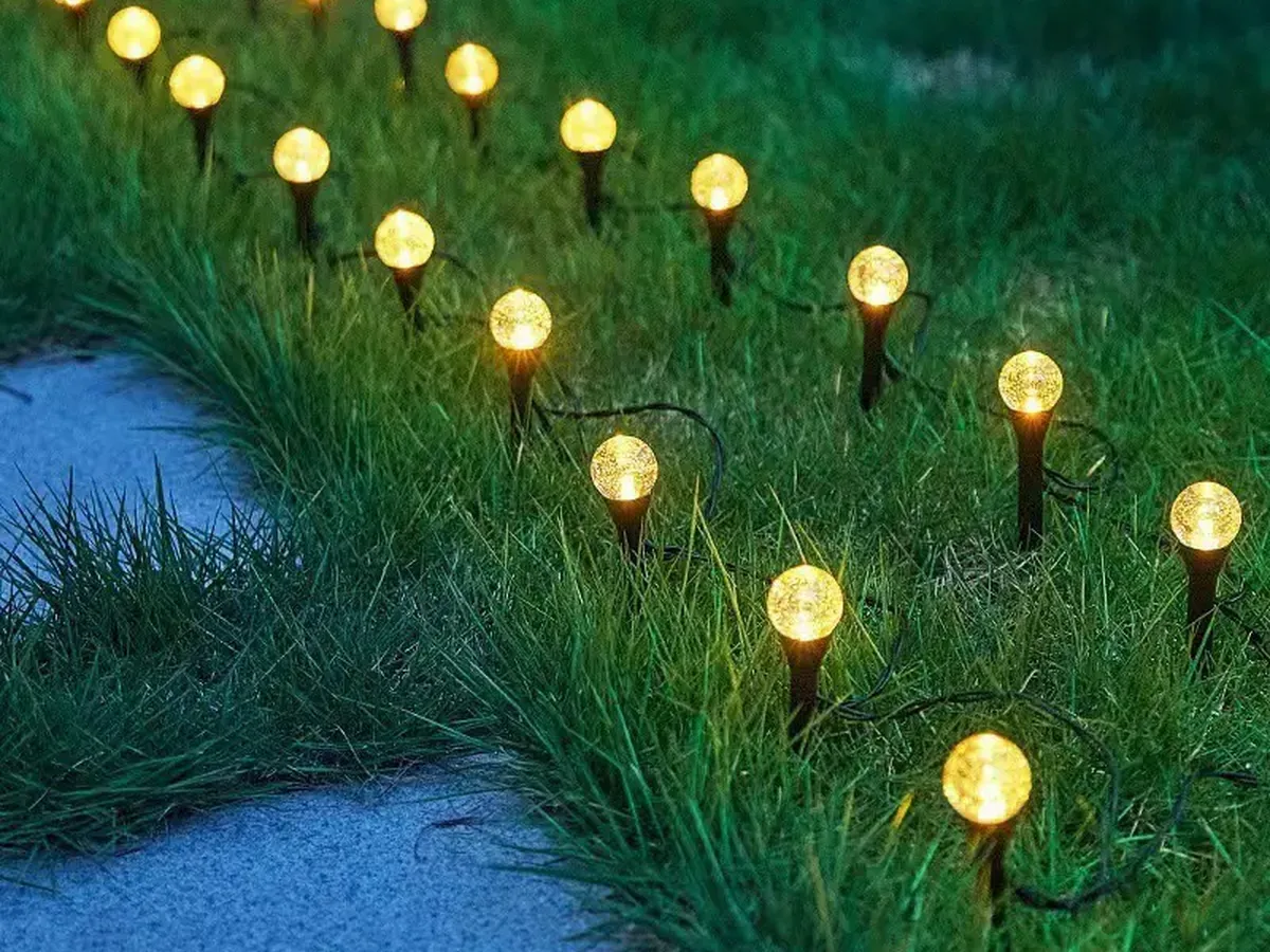 VS01 Solar Firefly Stake Light