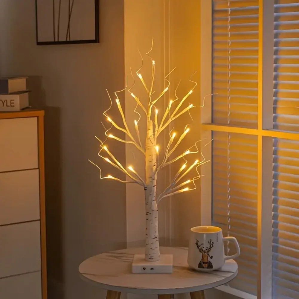 ITL02 birch tree light close-up